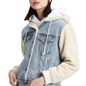 Levi’s Ex-Boyfriend Sherpa Trucker Jacket Light Wash Denim Fleece Hood Womens XS